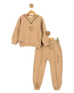 Kışlık Üç İplik Kalp Baskılı Kız Çocuk Takım - Görsel 2